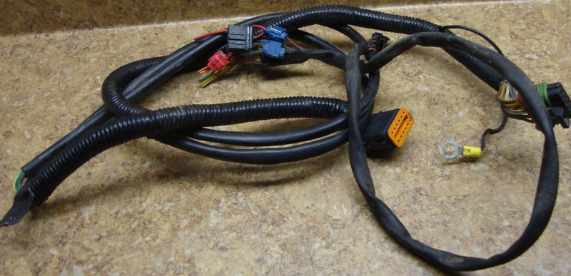 2001 Harley Davidson Electra Glide FLHTCI Electrical Wire Harness Sub