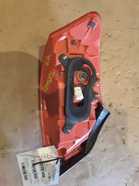 PASSENGER TAIL LIGHT 4 DOOR SEDAN QUARTER PANEL MOUNTED FITS INFINITI G37 169035