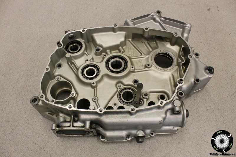 1998 Suzuki Intruder 800 VS800GL RIGHT ENGINE MOTOR CRANKCASE CRANK CASE BLOCK