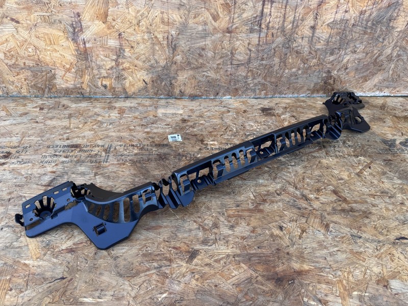 12-19 OEM BMW F30 328i 335 XDrive Rear Bumper Center Support Mount Bracket Guide