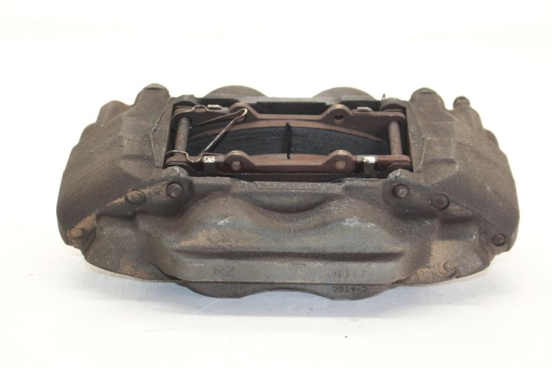 06-10 Hummer H3 3.7L Passenger Right Front Caliper Assembly