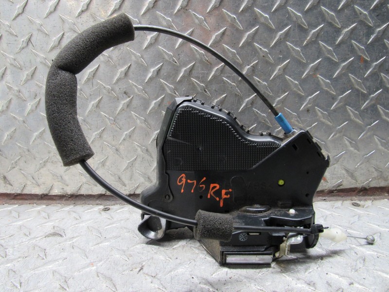 2006 TOYOTA CAMRY RIGHT PASSENGER FRONT DOOR LATCH LOCK ACTUATOR 3.0L 6CYL