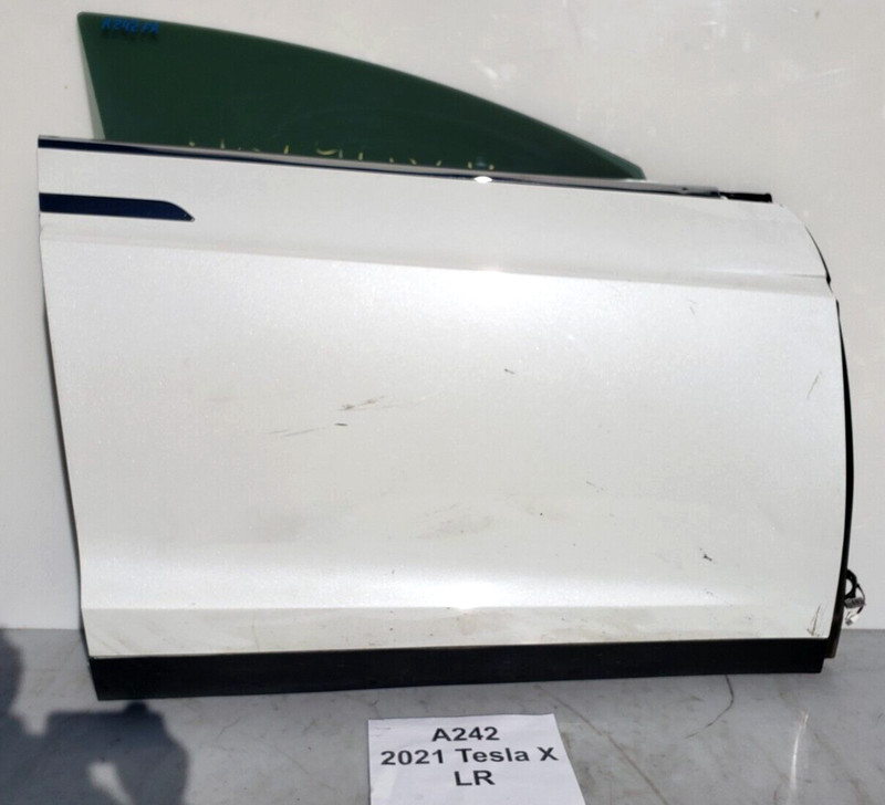 ✅ 16-21 OEM Tesla Model X Front Right Passenger Door Shell White PPSW COMPLETE*