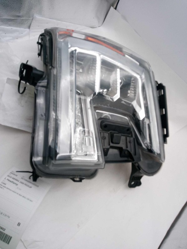 2019 GMC Sierra 1500 Left Headlight Assembly Black 730610 Used 43K Miles
