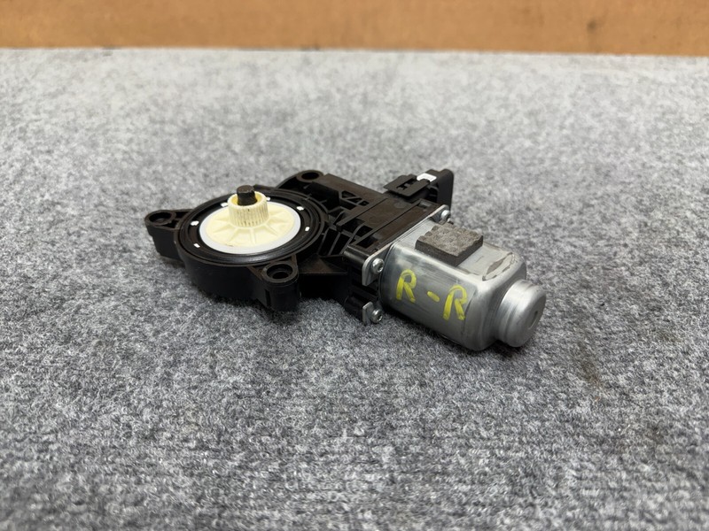 GENESIS G80 2021-2025 OEM REAR RIGHT PASSENGER DOOR WINDOW MOTOR ASSEMBLY