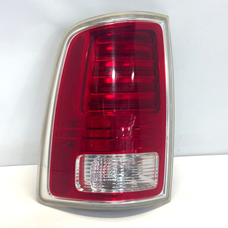 ✅2013-2024 RAM CLASSIC 1500-3500 CHROME LEFT DRIVER LED TAILLIGHT TAILLAMP OEM