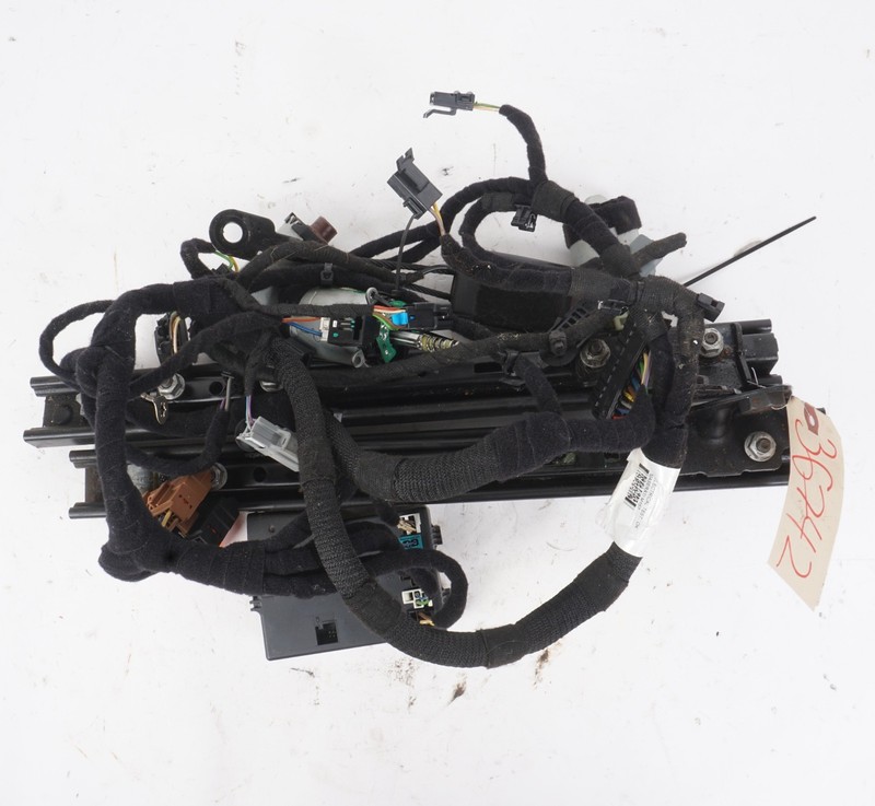 2014- 2024 MASERATI GHIBLI FRONT RIGHT SIDE SEAT LOWER TRACK FRAME ADJUSTER OEM