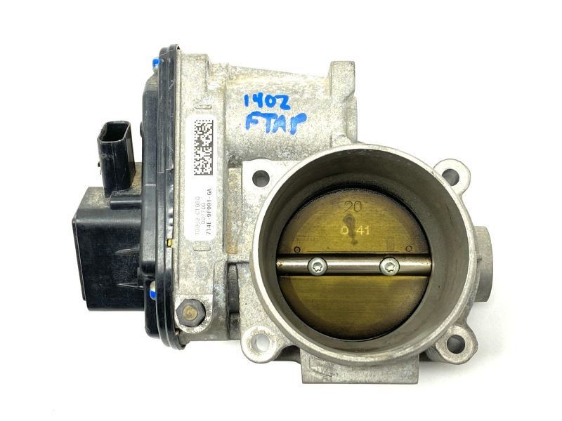 Throttle Body Valve Assembly 3.7L 7T4Z-9E926-FA Fits 2009-2012 Lincoln MKS 70441