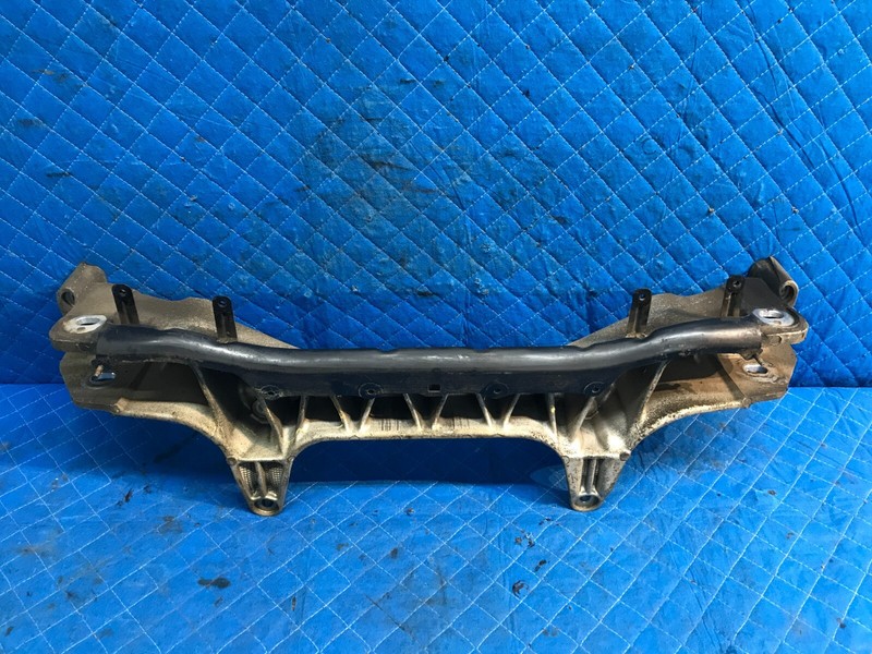 95-00 Lexus UCF20 LS400 Front Engine Subframe Suspension Crossmember Cradle OEM