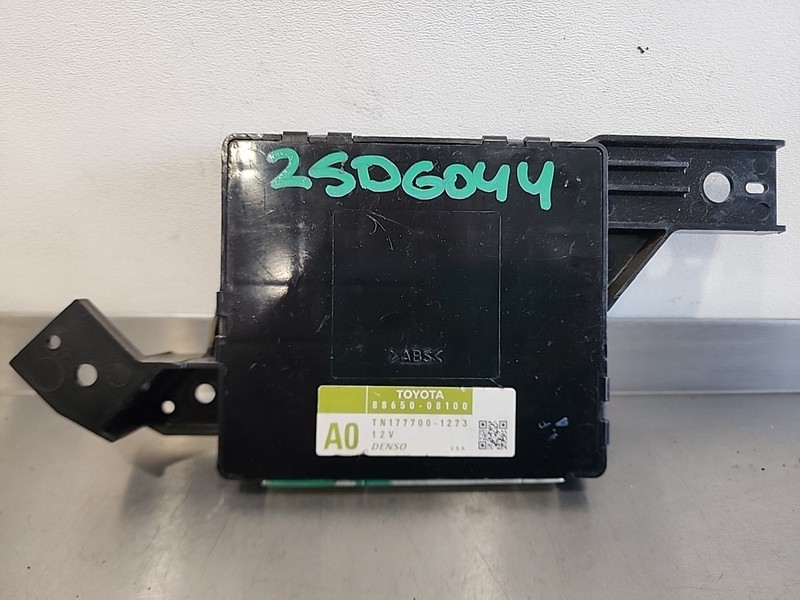 2011 Thru 13 Toyota Sienna Air Amplifier Temperature Control Module 88650-08100