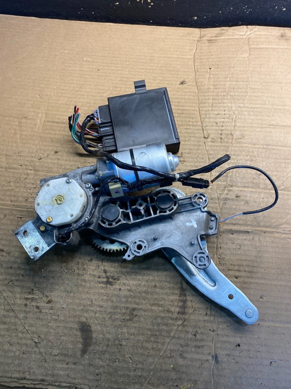 2008-2017 GMC Acadia Enclave Tailgate Back Door Rear Wiper Motor Wiper AA7264 DG