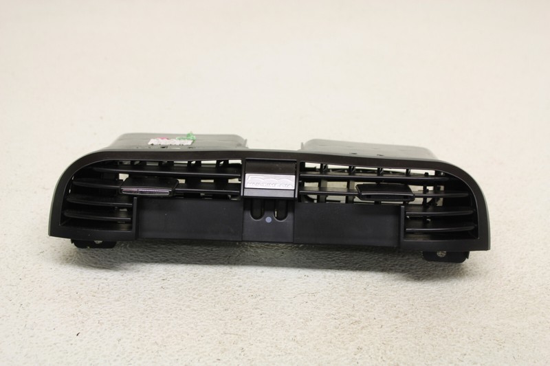 Fiat 500 Center HVAC Vent W/ Multimedia Genuine Oem 2015-2018