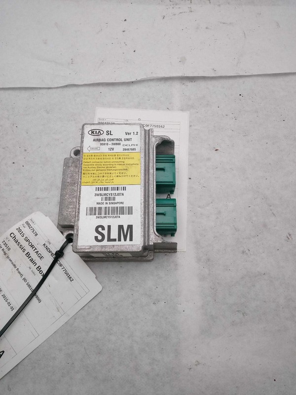 Used Air Bag Module fits: 2015 Kia Sportage Air Bag console front ID 595103W800
