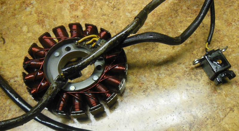 2012 Kawasaki Ninja EX250 EX 250 J EX250J Engine Stator Coil Magneto Generator