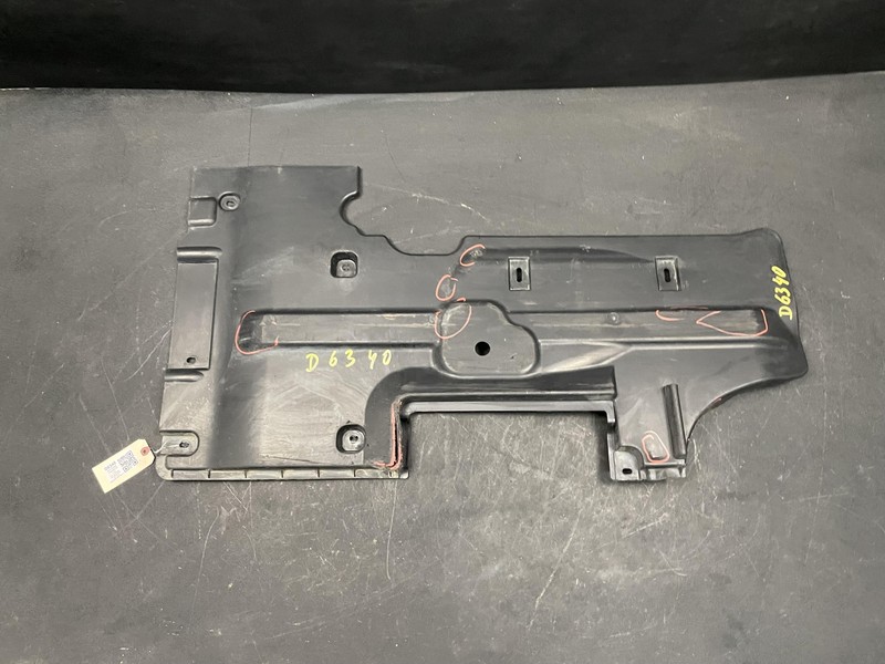 Rear Right Under Cover Splash Shield 2019 Dodge Charger 57010352AH 2013 - 2023 X