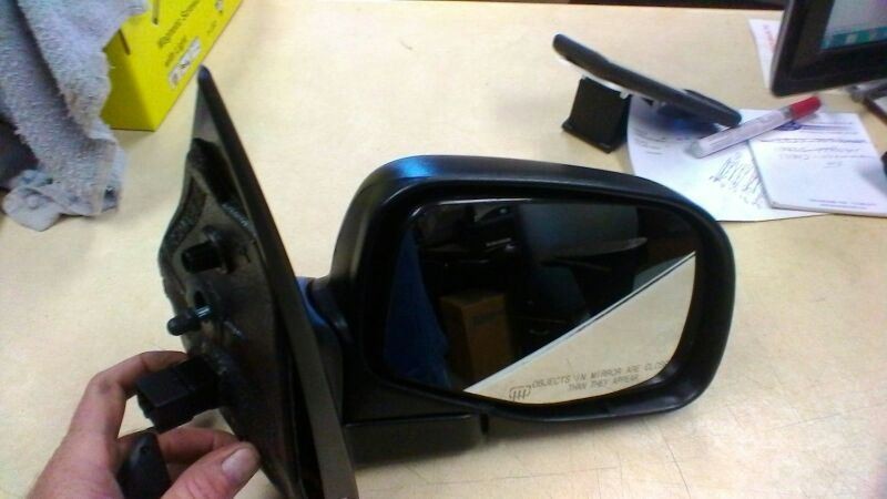 Passenger Side View Mirror Power With Approach Lamps Fits 02-05 EXPLORER 103881
