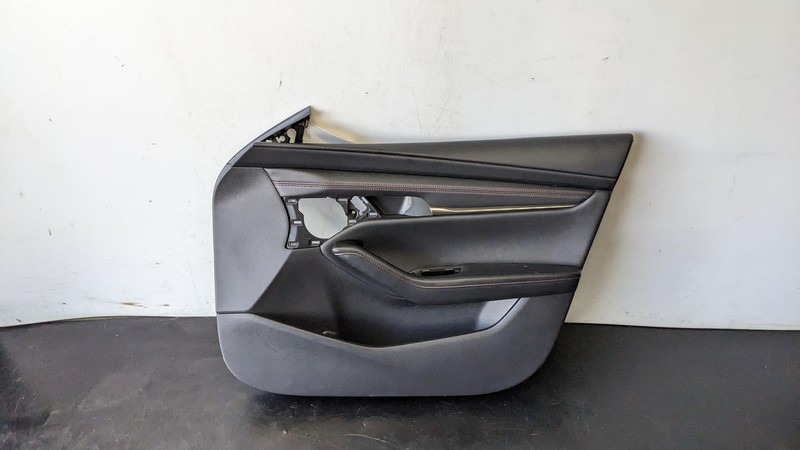 Front Right Door Trim Panel 2022 Mazda 3 BDTV-68-420 2020 2021 2023