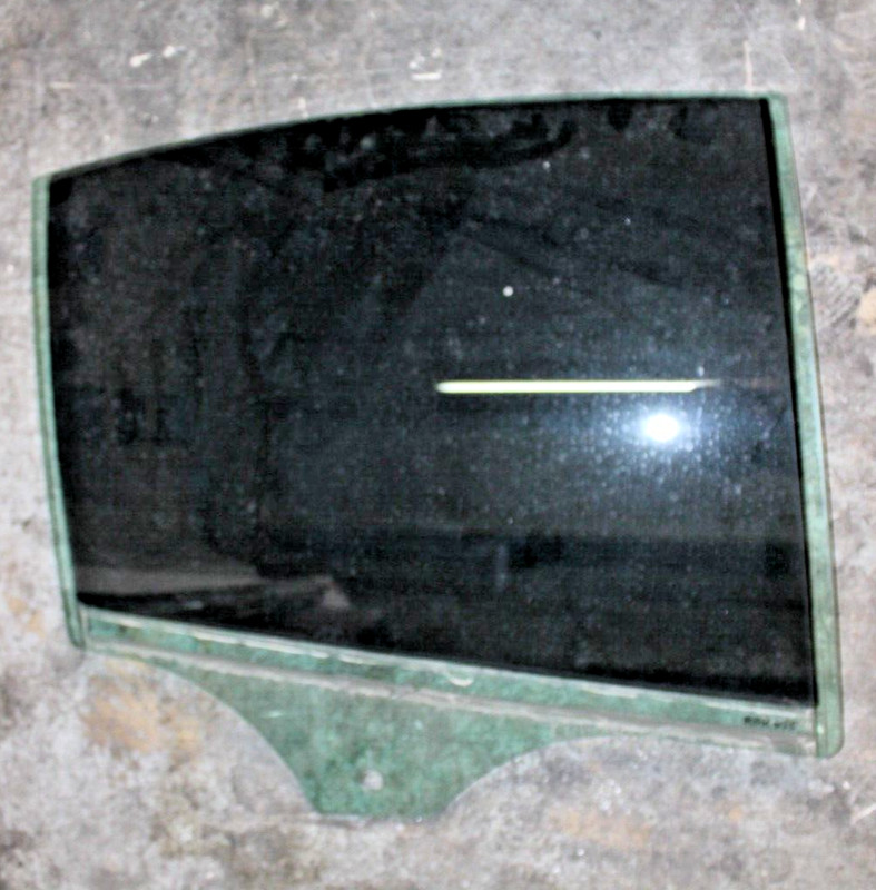 2018-2023 BMW G30 M550i 530i 530e 540i M5 RIGHT PASS REAR DOOR WINDOW GLASS OEM