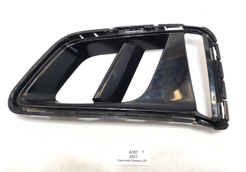 ✅ 17-24 OEM Chevrolet Camaro ZL1 Front Left Driver Bumper Outer Grille Black*