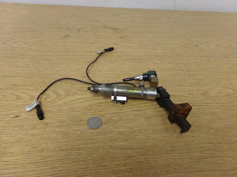 Numatics 0750D01-00I w/ 1 Numatic HPNDQ31 Wires and a Y026 *FREE SHIPPING*