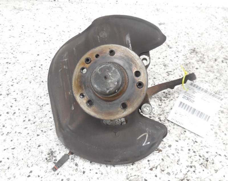 1990-1993 Mercedes-Benz 500SL Front Spindle Knuckle Hub Passenger Right OEM