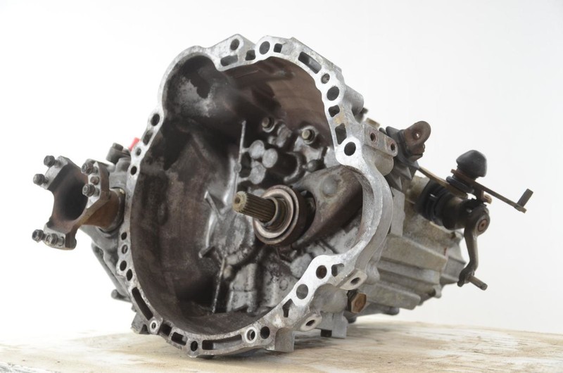 Manual 5 Speed Transmission Without Supercharged Option Fits 87-89 MR2