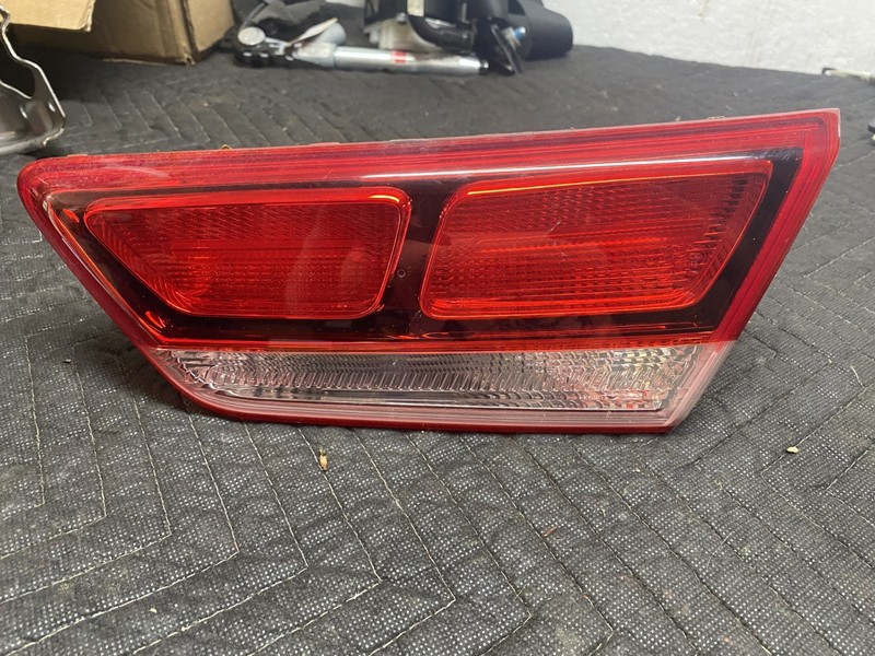 2017 Kia Optima LX Right Deck Lid Light OEM