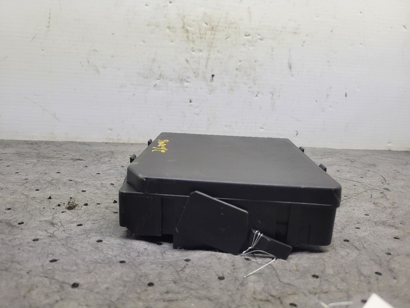 Fuse Box Engine Fits 16-24 TITAN XD 1751601