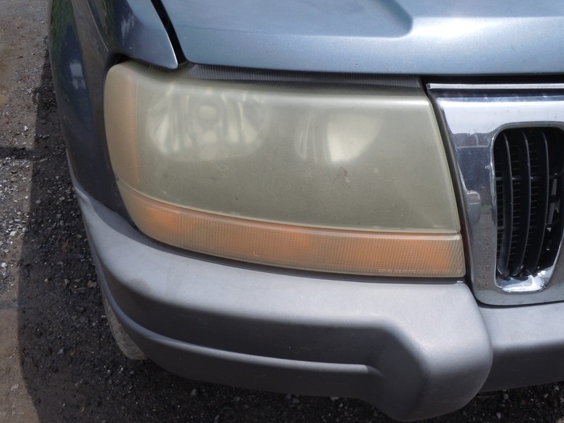 1999-2002 Jeep Grand Cherokee Halogen Headlight Passenger Right RH