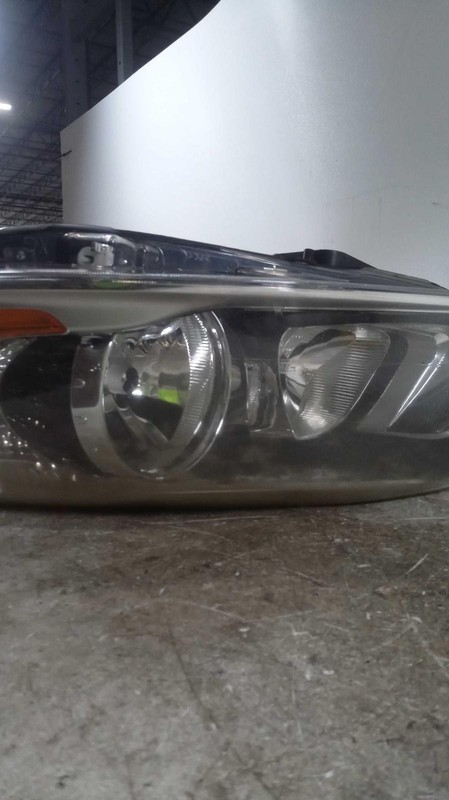 2015 VOLVO XC60 Left Headlight Assembly Black Lens Cloudy 132K Miles OEM