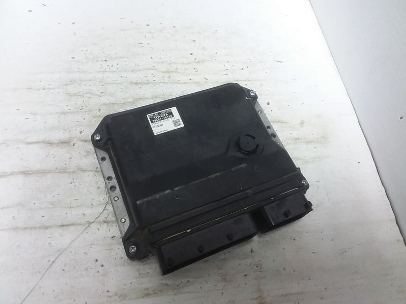 Engine ECM Electronic Control Module Fits 15-17 LEXUS CT200H 89661-76160