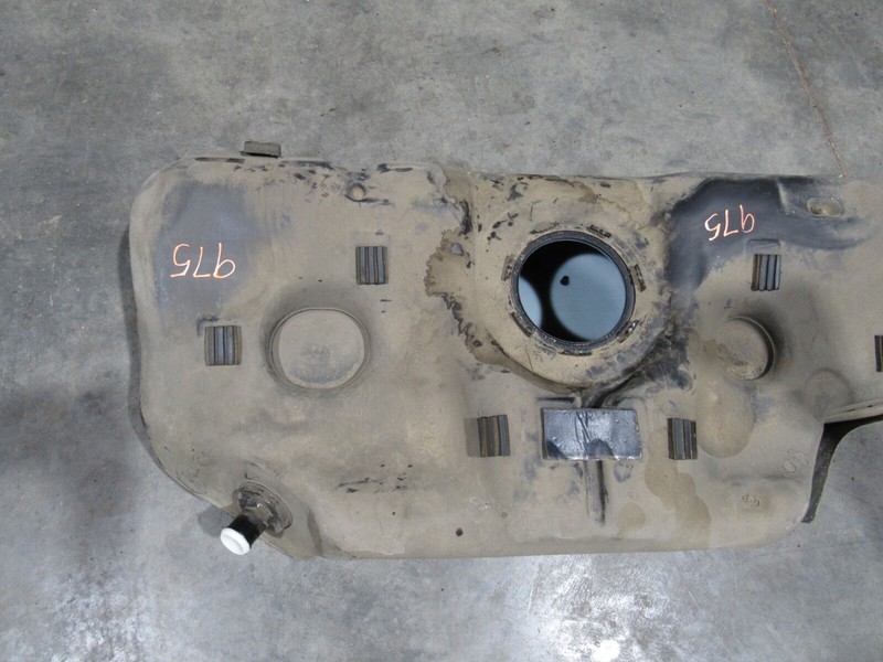 11 12 13 14 15 16 HYUNDAI ELANTRA FUEL TANK COMPLETE U035M18