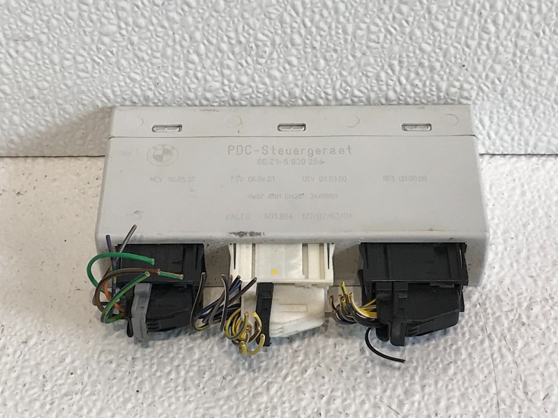Bmw E60 E61 E63 E65 E66 E70 E71 5 6 7 X5 X6 Pdc Parking Distance Control 6930204