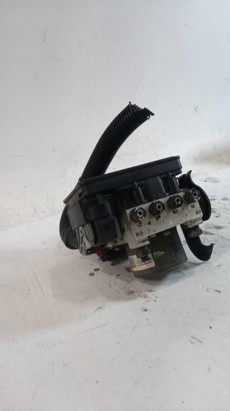Used ABS Pump and Motor Assembly fits: 2015 Chevrolet Tahoe Assembly 4 wheel ABS