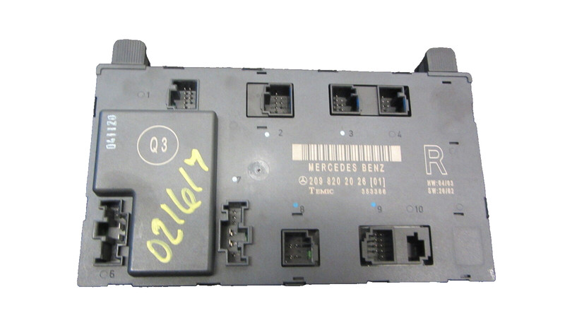03-09 MERCEDES W209 CLK500 CLK320 CLK550 DOOR CONTROL MODULE PASSENGER RIGHT 217
