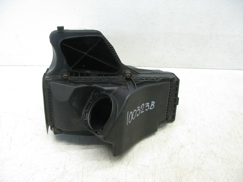 09-17 AUDI 8T A5 B8 A4 Q5 2.0 FSI AIR FILTER BOX CLEANER ASSEMBLY OEM 100323B