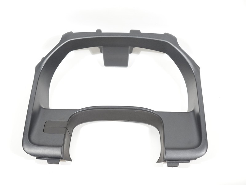 14-19 Chevy Silverado / Sierra 1500 Instrument Cluster Speedo Surround Trim OEM