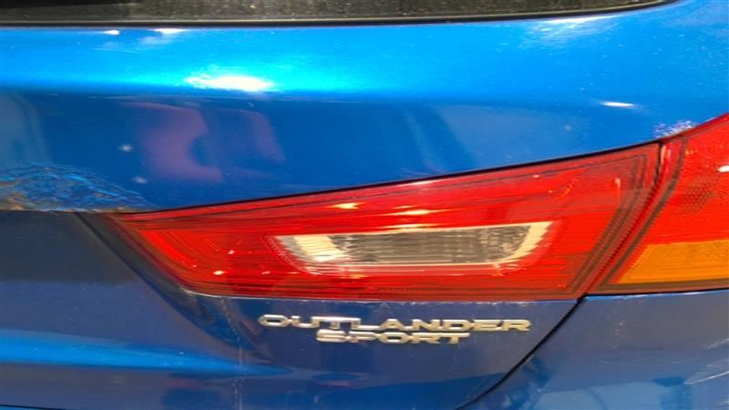 Passenger Right Tail Light Lid Mounted Fits 11-12 OUTLANDER SPORT 3330870