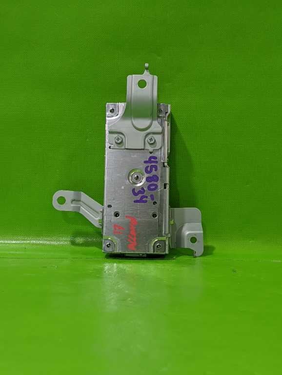 16 17 ACCORD RADIO TUNER ASSEMBLY OEM 4580-34