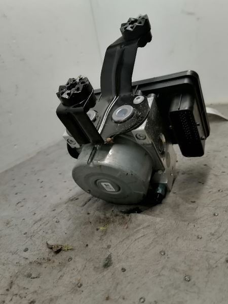 Anti-Lock Brake Part Assembly Fits 14-18 BMW 320i 1432941
