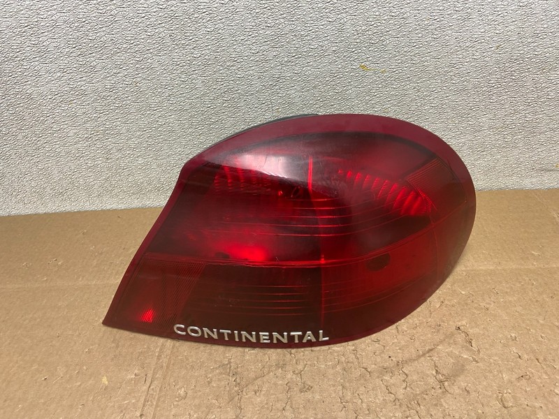 1998 to 2002 Lincoln Continental Right Passenger Rh Side Tail Light Oem Z0902 DW