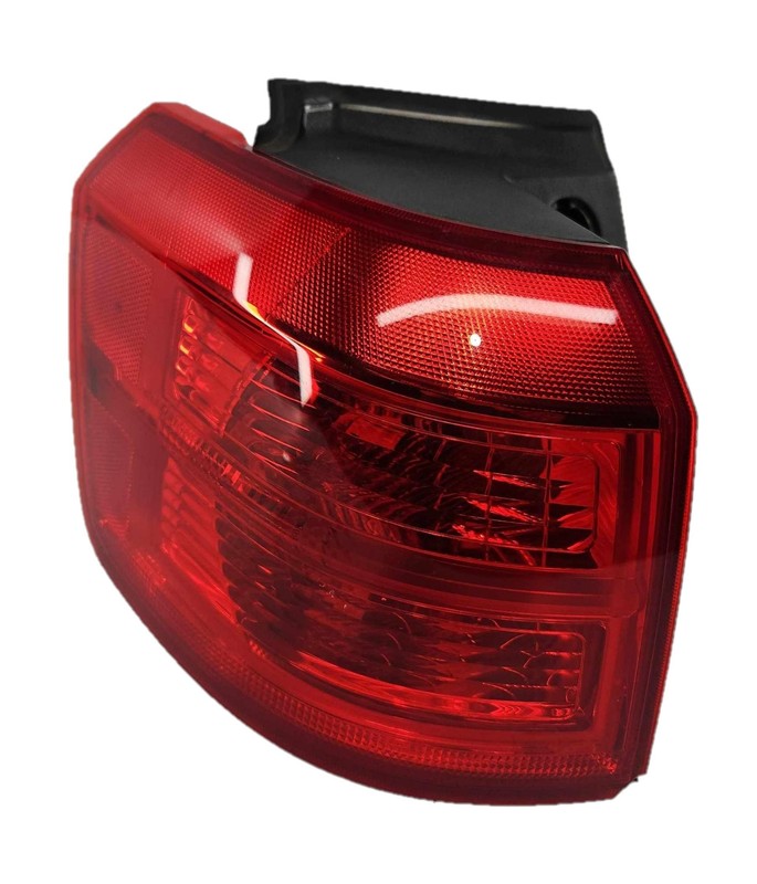 2010-2017 GMC Terrain Sle-1 Left Driver LH Quarter Panel Mounted Tail Light
