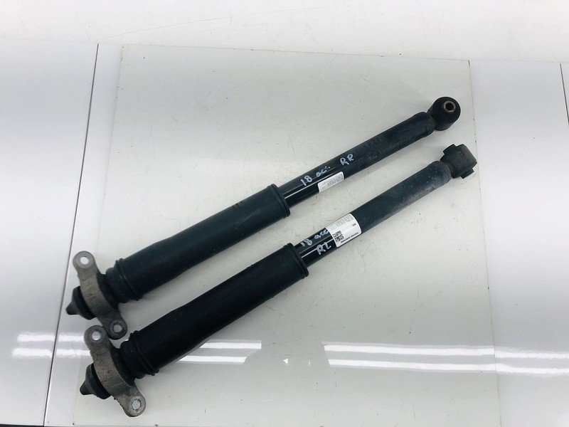 18-19 HYUNDAI ACCENT REAR RIGHT & LEFT SIDE SUSPENSION SHOCK ABSORBER SET OEM