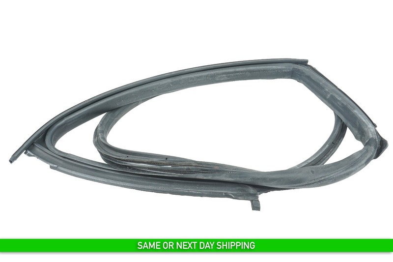 14 -20 MASERATI QUATTROPORTE REAR LEFT DRIVER SIDE DOOR WEATHERSTRIP SEAL OEM