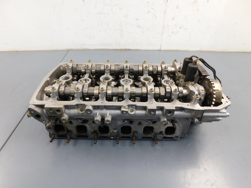 Bentley W12 6.0L TT Left Cylinder Head #0007 Q8-2