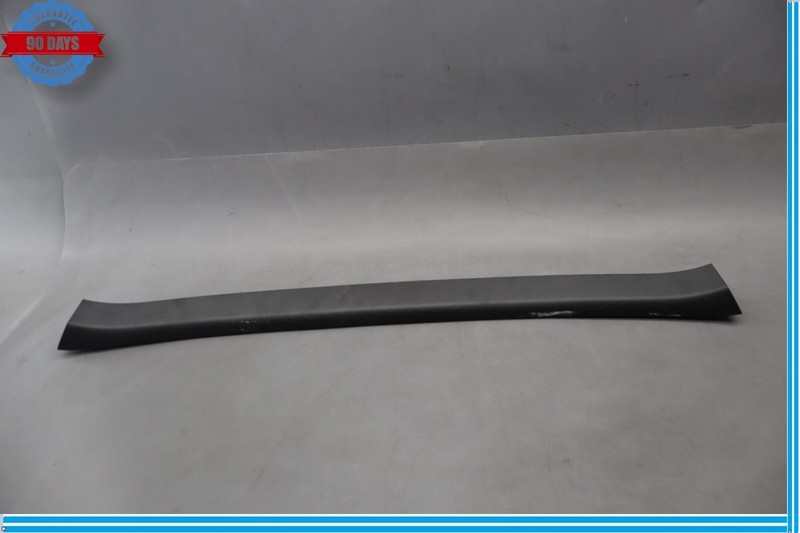 12-16 Tesla Model S Liftgate Tailgate Upper Trim Cover Panel 1009255-00-D Oem