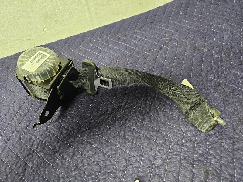 2019 NISSAN SENTRA REAR SECOND ROW CENTER MIDDLE SEAT BELT OEM
