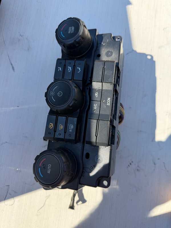 05-07 FORD ESCAPE MARINER OEM HYBRID HEATER A/C HVAC CLIMATE CONTROL UNIT