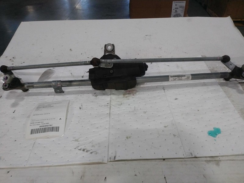 Used Windshield Wiper Motor fits: 2020 Ford Expedition motor only Grade A