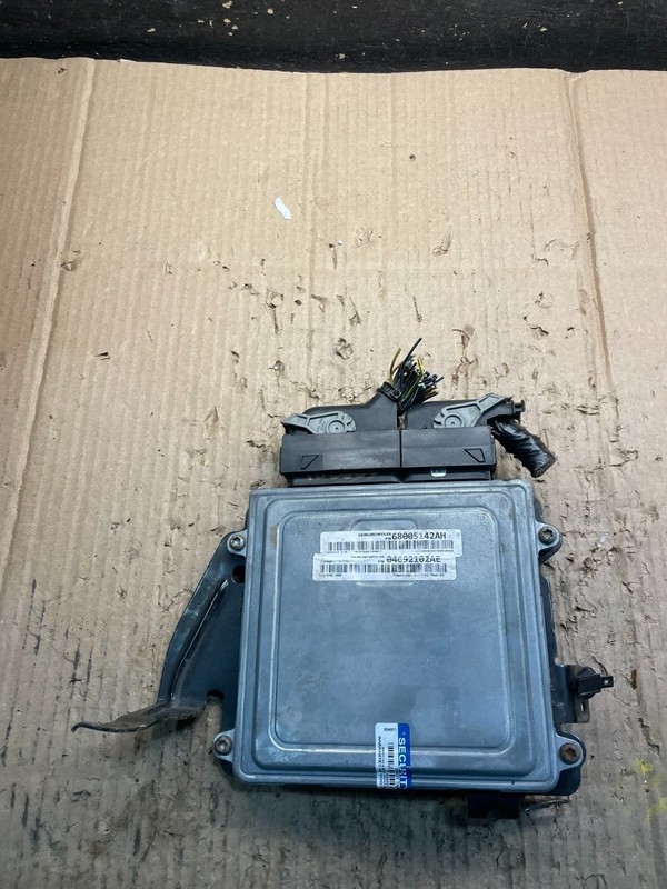 2007 to 2010 Dodge Avenger Sebring Engine Control Unit ECU X4192 DG